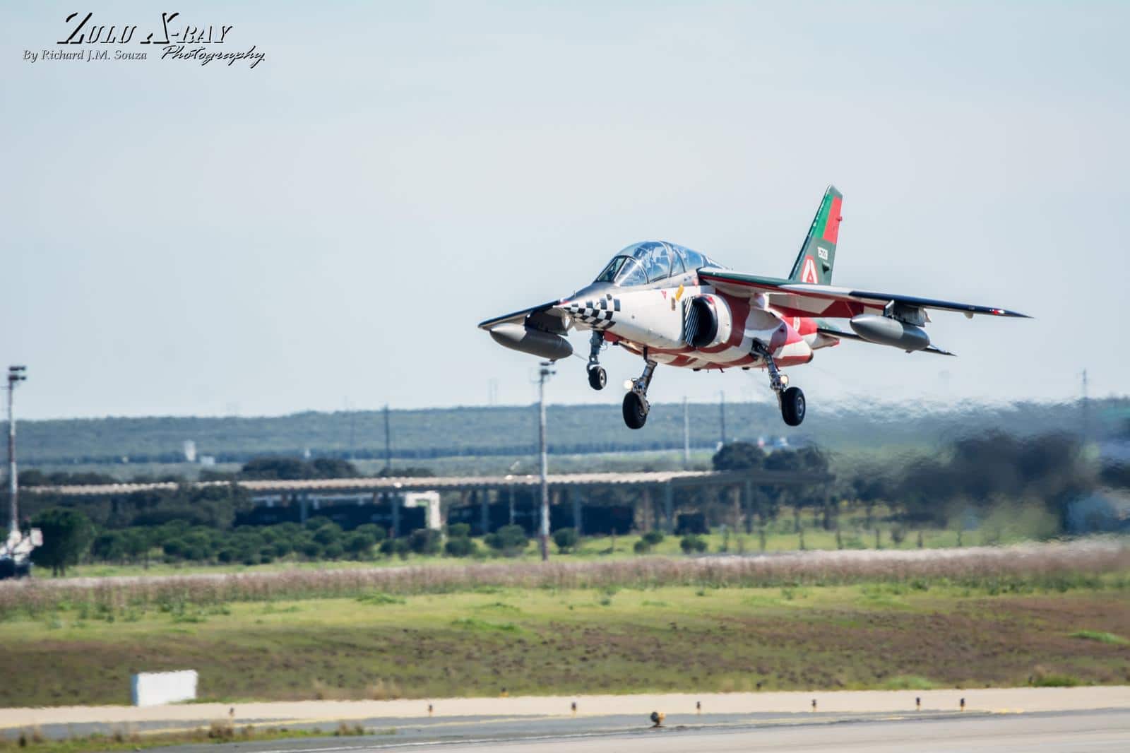 FAP Alpha Jet wearing the Asas de Portugal Livery