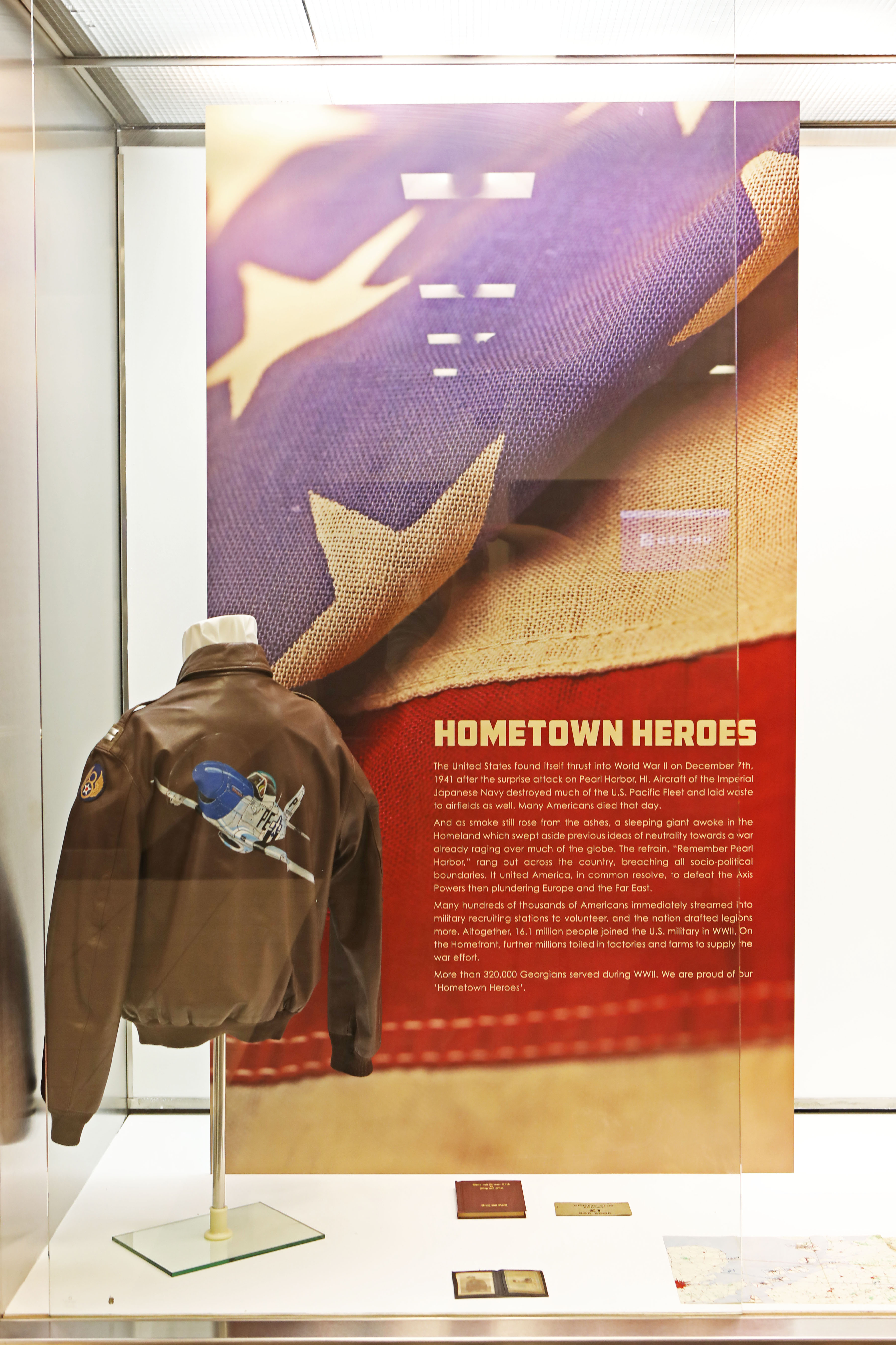 CAF Dixie Wing Honors WWII Heroes, Homefront in Gate Display at Atlanta Airport