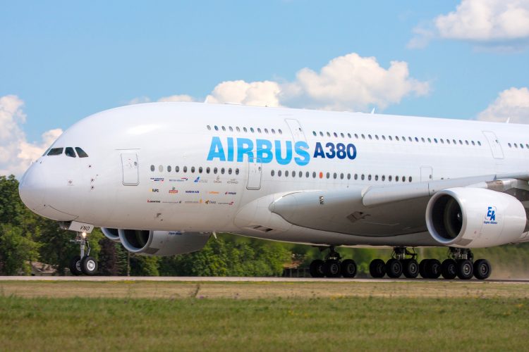 A380 taxiing